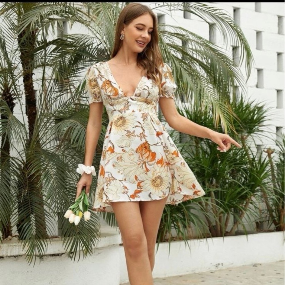 Floral mini Dress (M)